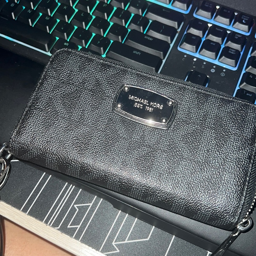 Michael Kors women wallet